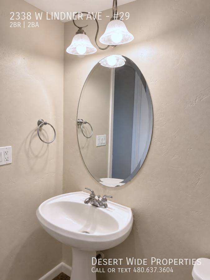 Townhouse for rent at 2338 W Lindner Ave, Mesa, AZ 85202