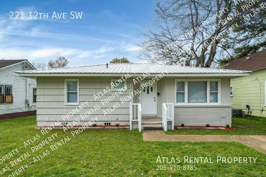 House for rent at 221 12th Ave SW, Decatur, AL 35601