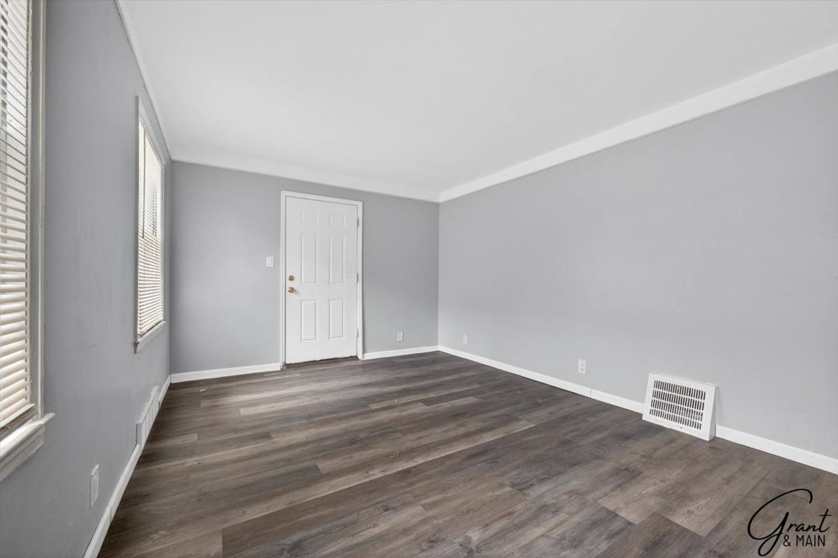 House for rent at 16212 Maddelein St, Detroit, MI 48205