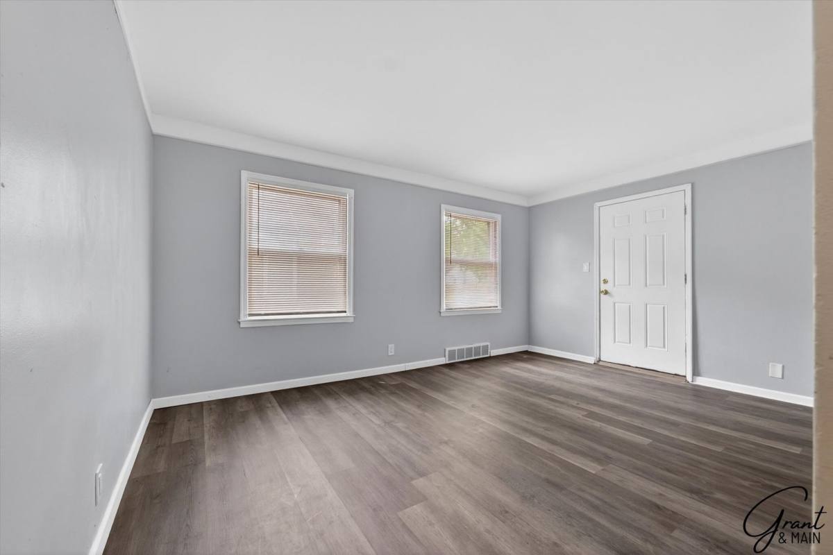 House for rent at 16212 Maddelein St, Detroit, MI 48205