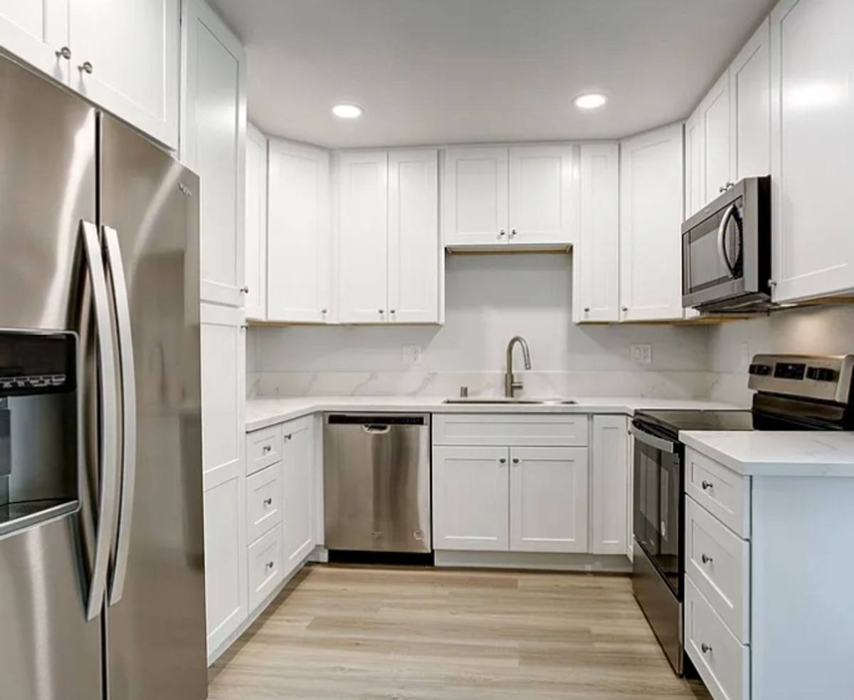 Apartment for rent at 501 N Ditmar St, Oceanside, CA 92054