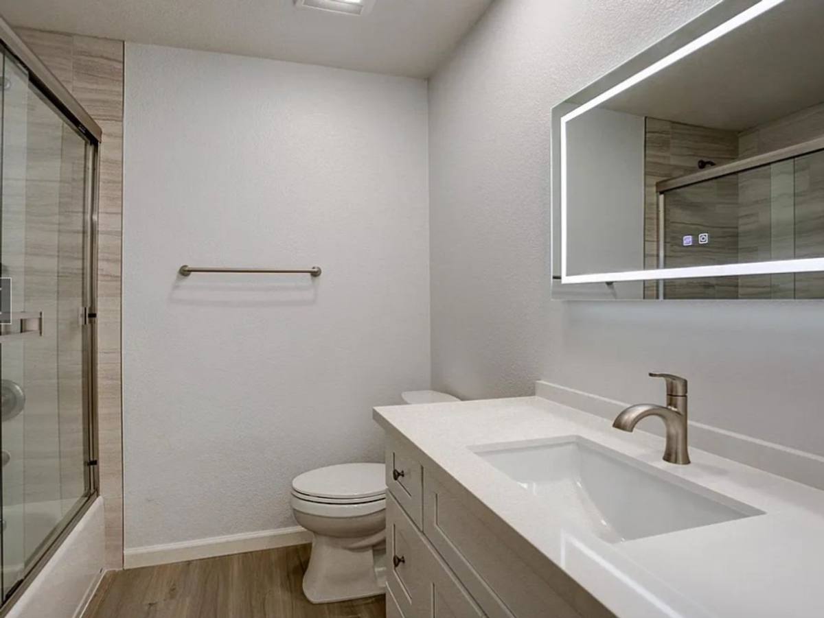 Apartment for rent at 501 N Ditmar St, Oceanside, CA 92054