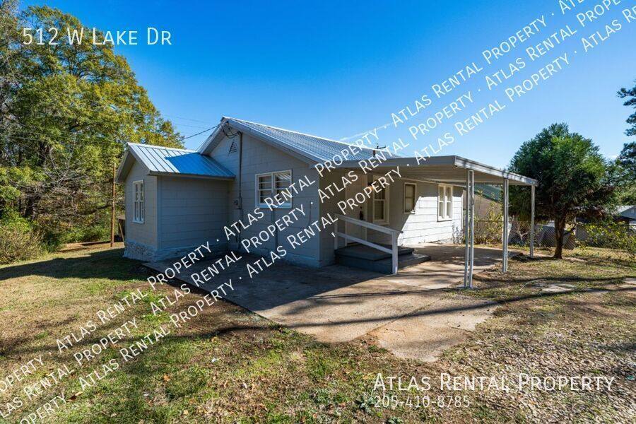 House for rent at 512 W Lake Dr, Bessemer, AL 35020