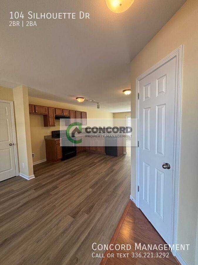 Townhouse for rent at 104 Silhouette Dr, Greensboro, NC 27405
