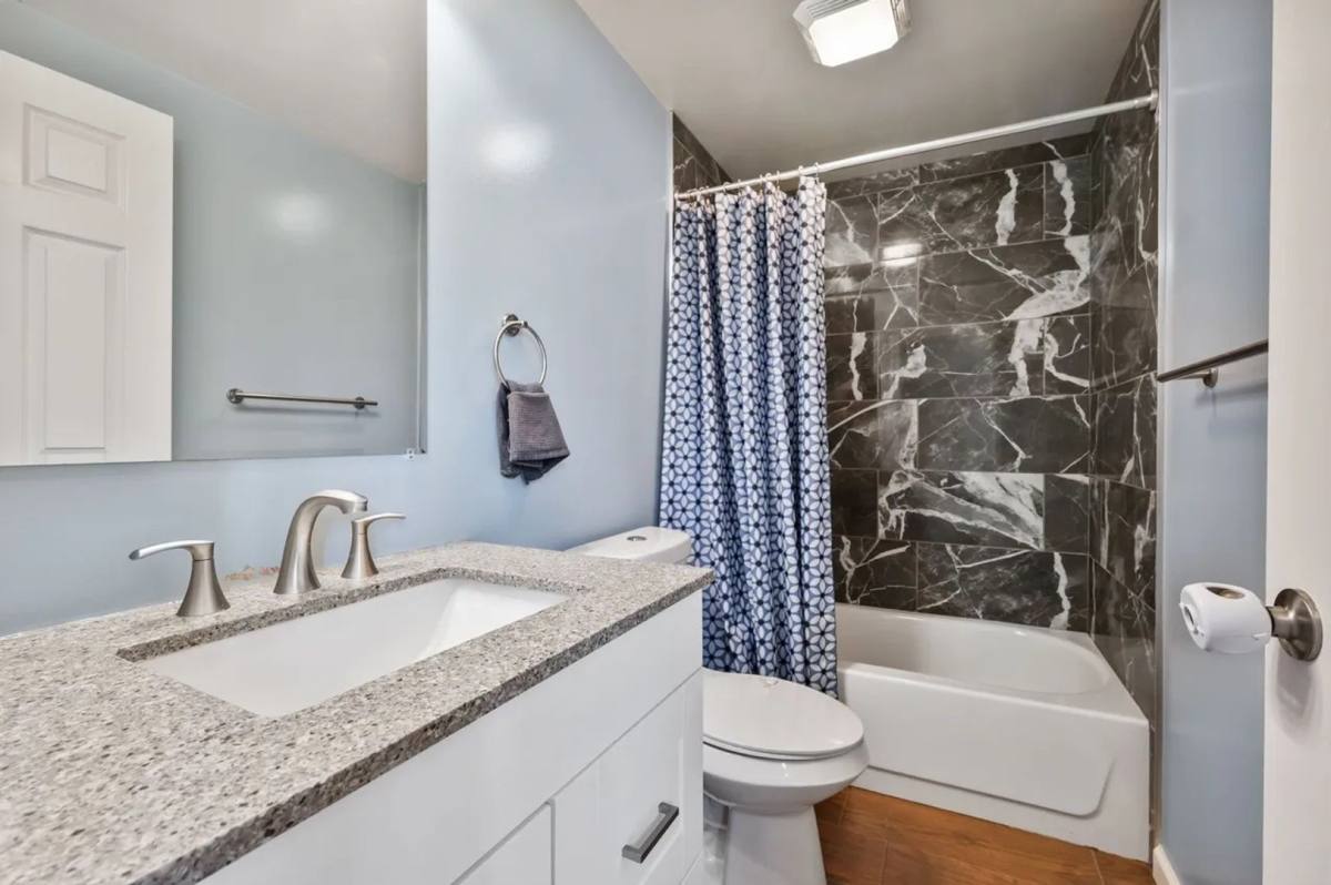 House for rent at 637 Bigelow St, Pittsburgh, PA 15207