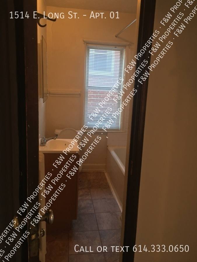 Apartment for rent at 1514 E Long St #1, Columbus, OH 43203