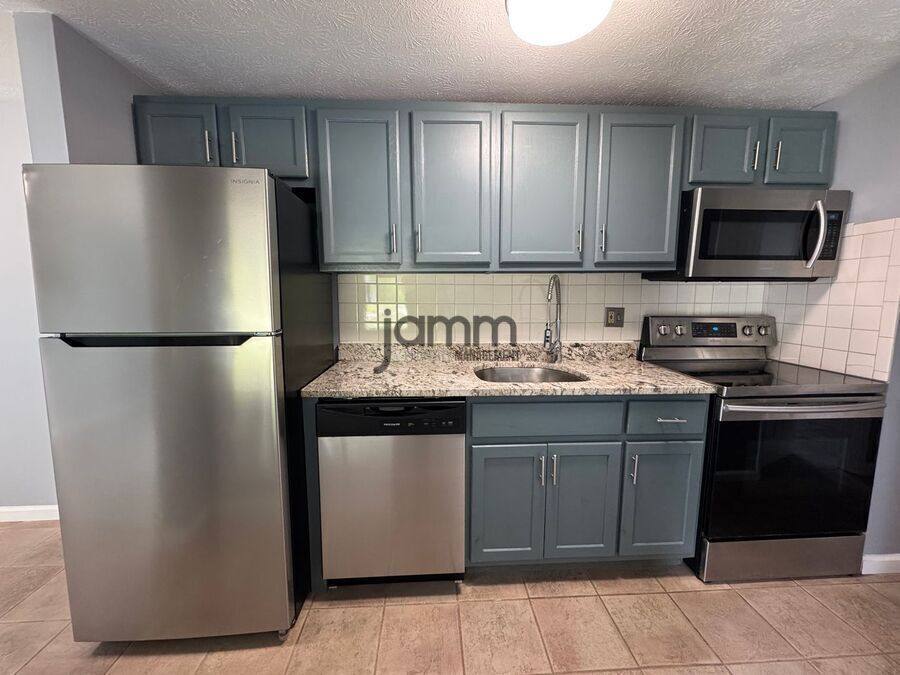 Apartment for rent at 24325 Detroit Rd - A #103, Westlake, OH 44145