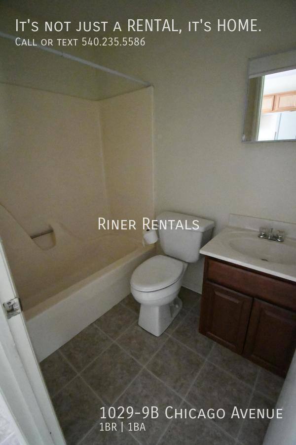 Apartment for rent at 1029-9B Chicago Ave, Harrisonburg, VA 22802
