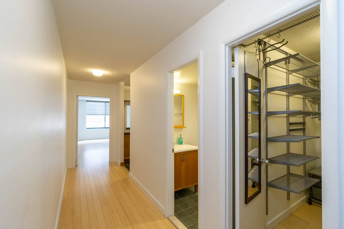 Condo for rent at 1301 20th St NW #516, Washington, DC 20036
