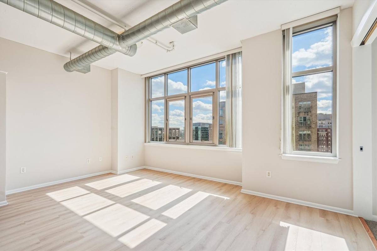 Condo for rent at 811 4th St NW, Washington, DC 20001