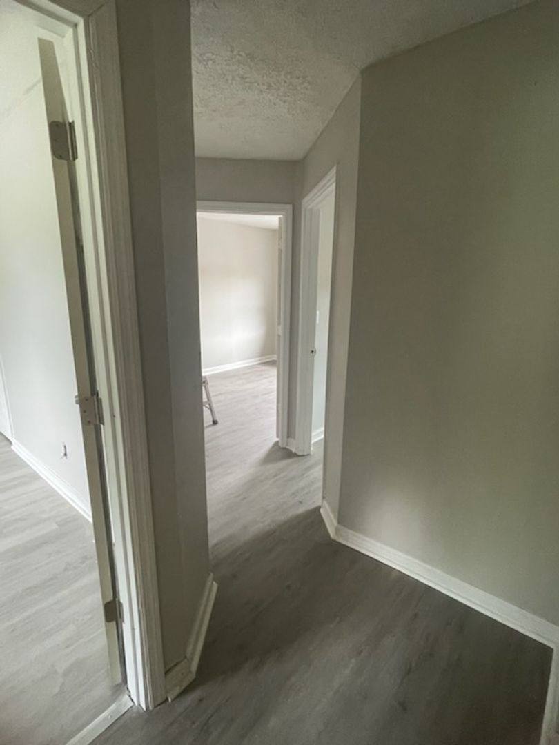 Apartment for rent at 3228 Kanawha Terrace, Saint Albans, WV 25177