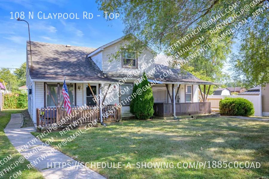 Apartment for rent at 108 N Claypool Rd #TOP, Muncie, IN 47303