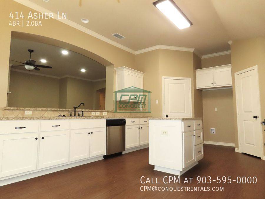 House for rent at 414 Asher Lane, Lindale, TX 75771