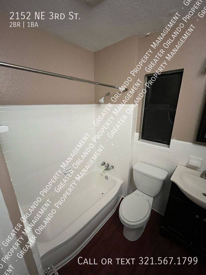 Apartment for rent at 2152 NE 3rd St, Ocala, FL 34470