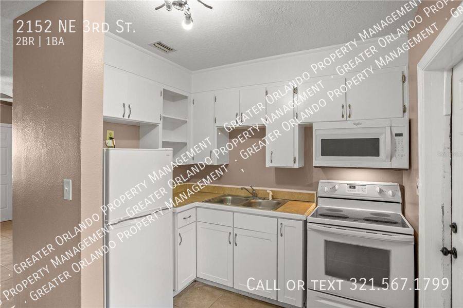 Apartment for rent at 2152 NE 3rd St, Ocala, FL 34470