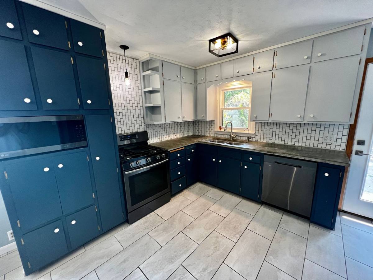 House for rent at 33 Susan Lane, Council Bluffs, IA 51503