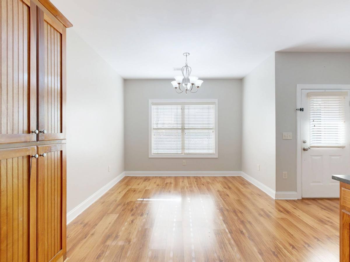 House for rent at 176 Garrett Dr, Eatonton, GA 31024