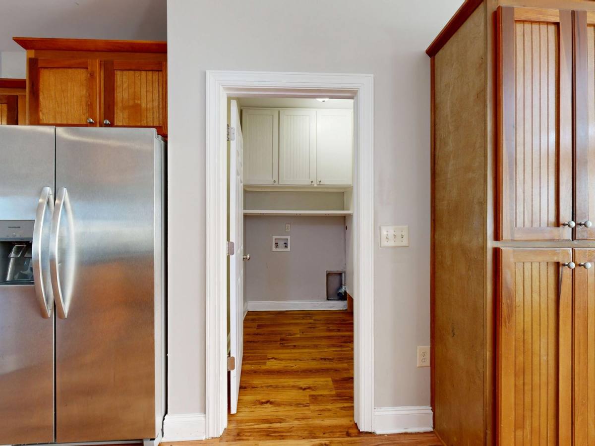 House for rent at 176 Garrett Dr, Eatonton, GA 31024