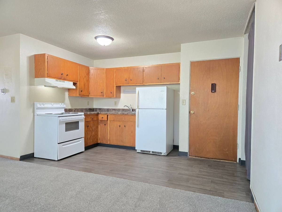 Apartment for rent at 1210 3rd Ave SW, Jamestown, ND 58401