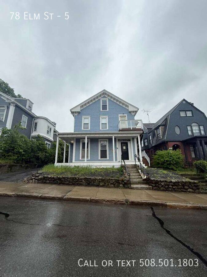 Apartment for rent at 78 Elm St #5, Worcester, MA 01609