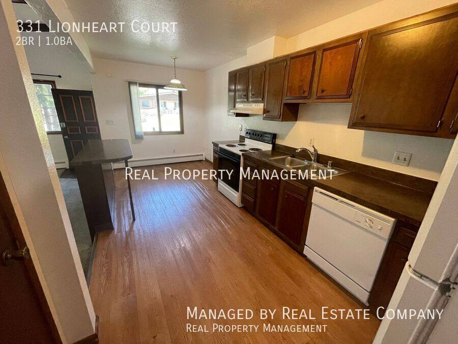House for rent at 331 Lionheart Court, Anchorage, AK 99508