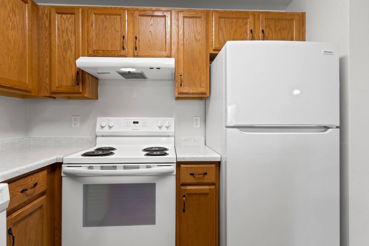 Apartment for rent at 1516 & 1518 Redstone Trail, Green Bay, WI 54313