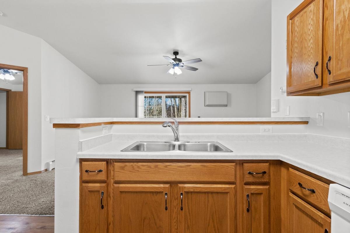 Apartment for rent at 1516 & 1518 Redstone Trail, Green Bay, WI 54313