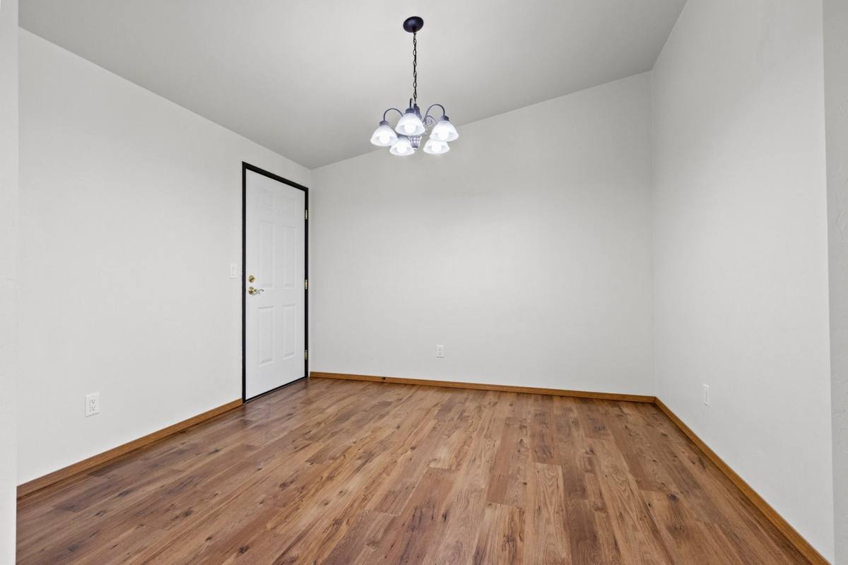 Apartment for rent at 1516 & 1518 Redstone Trail, Green Bay, WI 54313