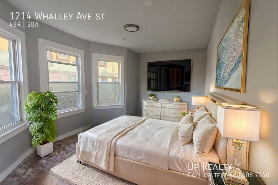 House for rent at 1214 Whalley Ave St, New Haven, CT 06515