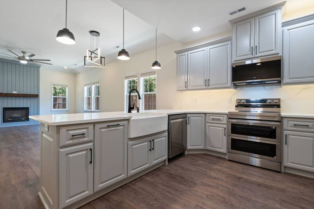 House for rent at 3505 Skycrest Dr, Raleigh, NC 27604