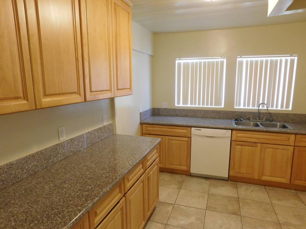 Apartment for rent at 1250 E Villa St, Pasadena, CA 91106