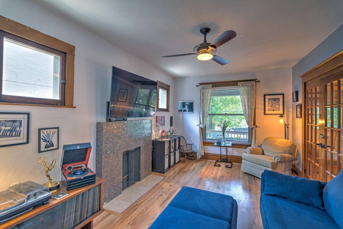 House for rent at 1214 Elizabeth St, Denver, CO 80206