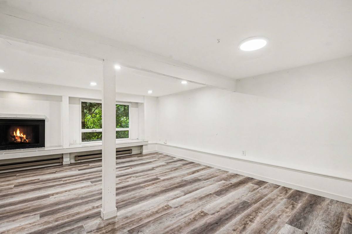 Condo for rent at 7573 Old Redmond Rd, Redmond, WA 98052