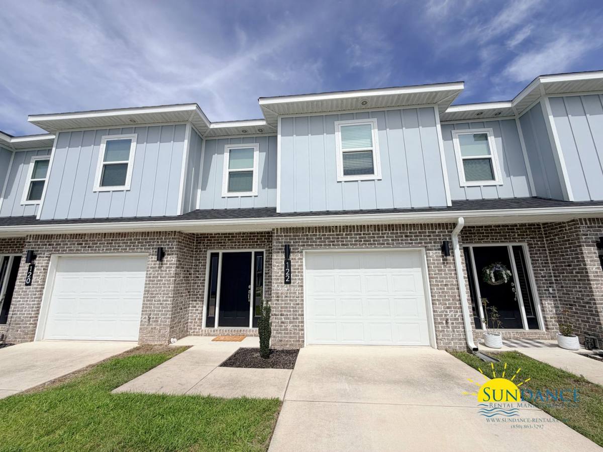 Townhouse for rent at 122 Pentecost Way, Fort Walton Beach, FL 32547