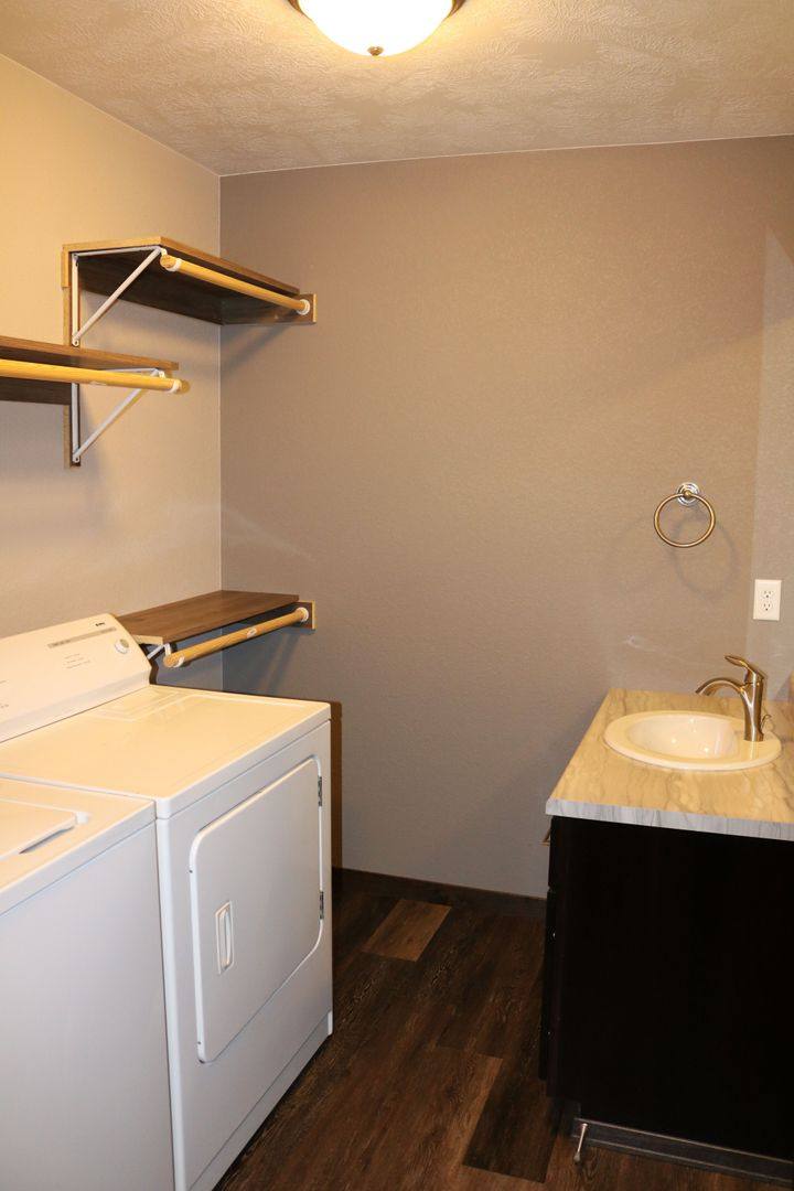 Townhouse for rent at 3518 S Outfield Circle, Sioux Falls, SD 57110