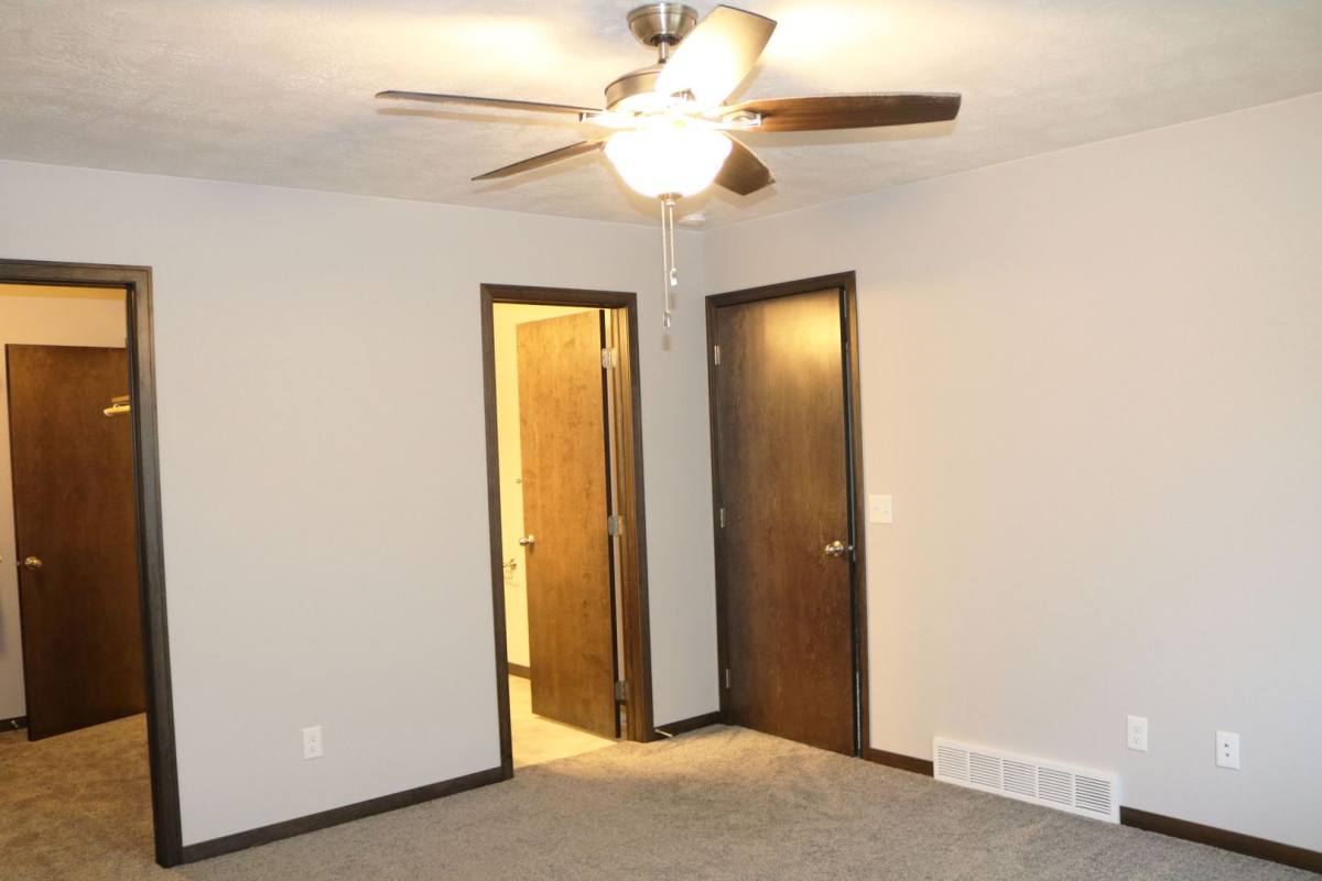 Townhouse for rent at 3518 S Outfield Circle, Sioux Falls, SD 57110