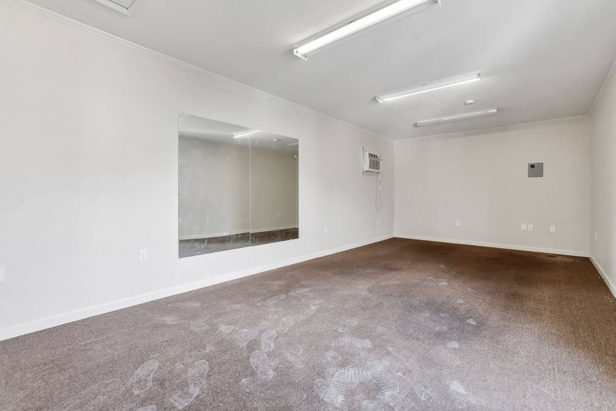 House for rent at 604 Melanie Ave, Metairie, LA 70003