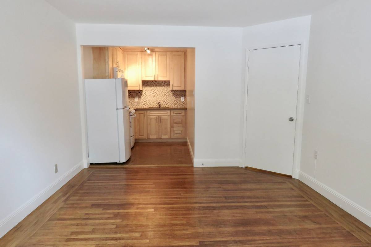 Apartment for rent at 1343 4th Ave, San Francisco, CA 94122