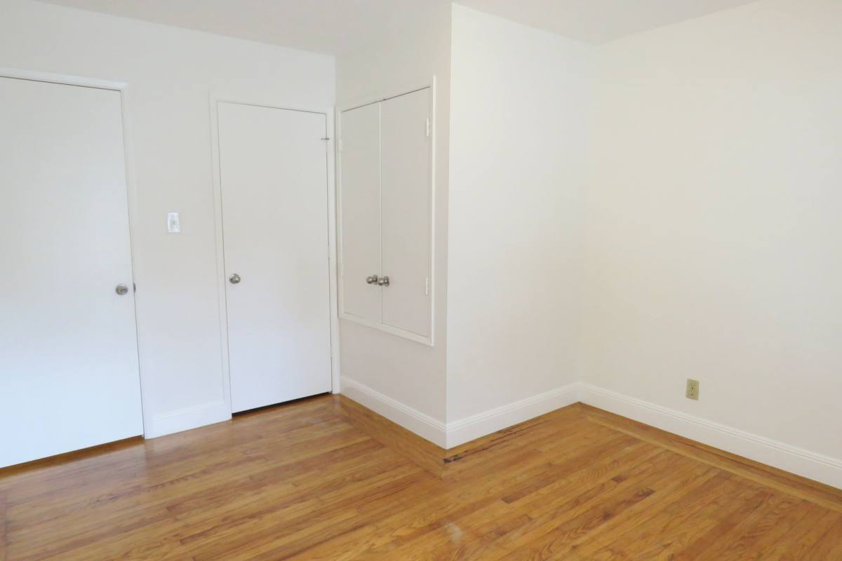 Apartment for rent at 1343 4th Ave, San Francisco, CA 94122