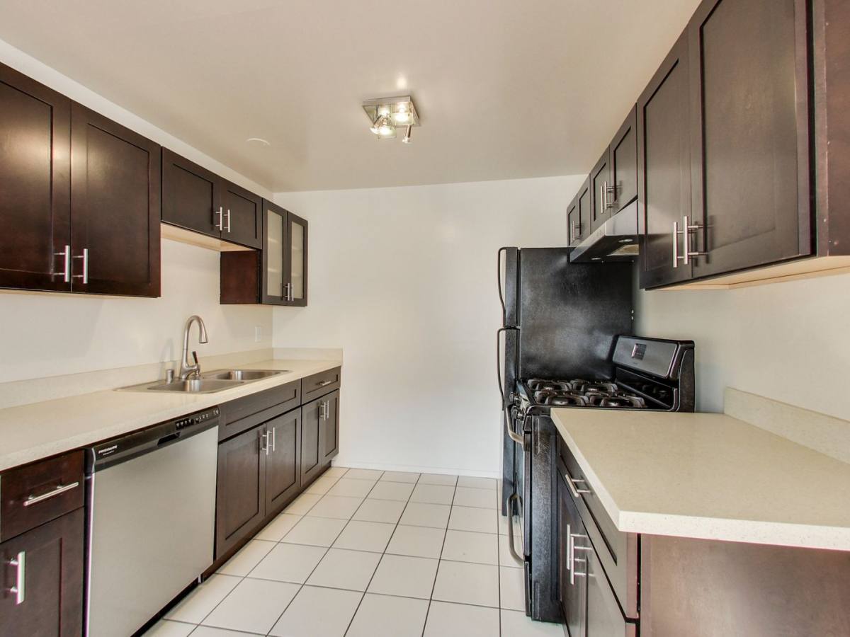 Apartment for rent at 1220 Hayes St #1, San Francisco, CA 94117