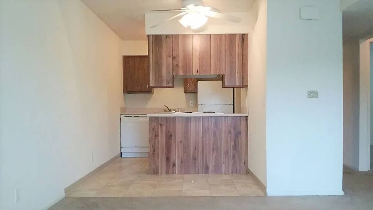 Apartment for rent at 2017 NW Hickory Lane, Ankeny, IA 50023