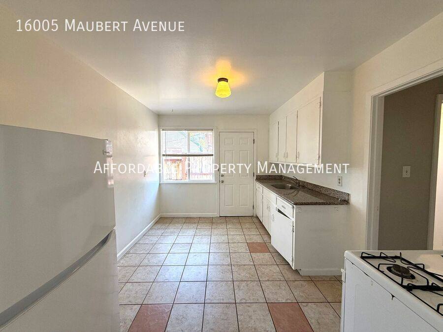 Apartment for rent at 16005 Maubert Ave, San Leandro, CA 94578