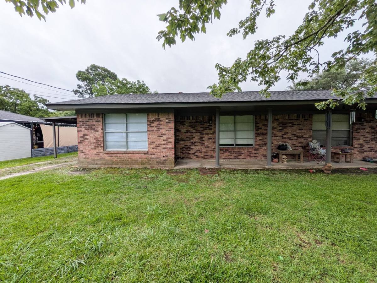 Apartment for rent at 2340 Wise St, Bridge City, TX 77611