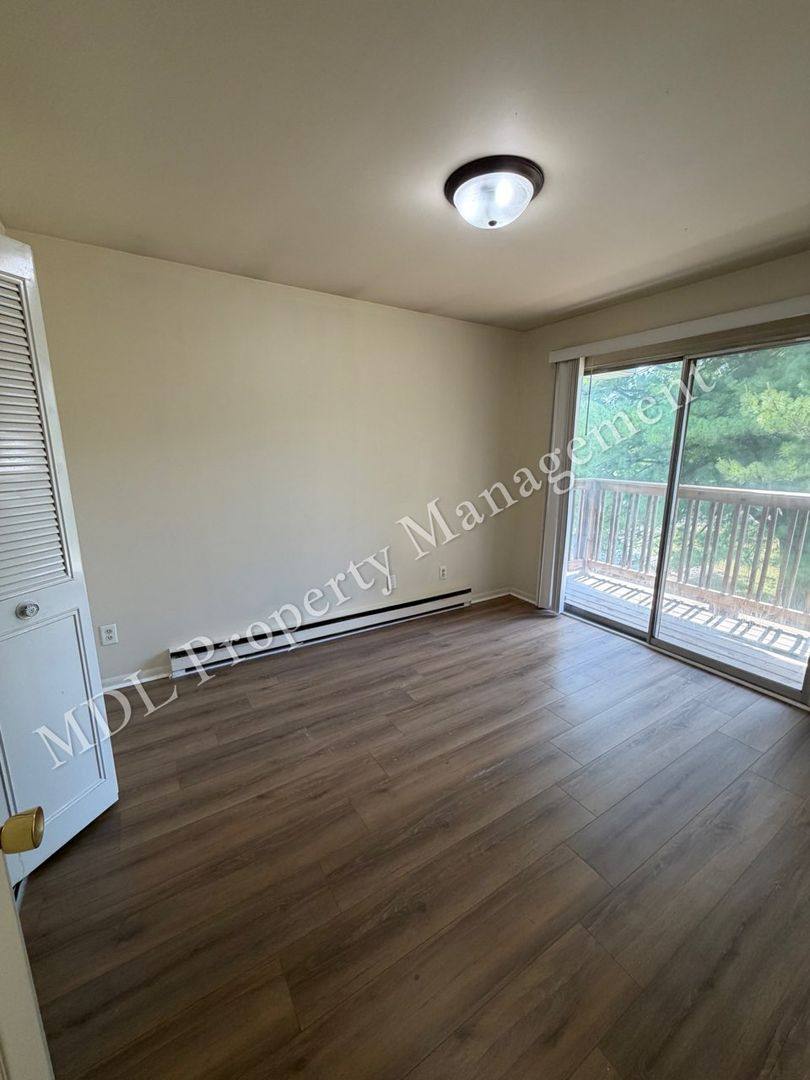 Apartment for rent at 1850 Squire Dr, Saginaw, MI 48601