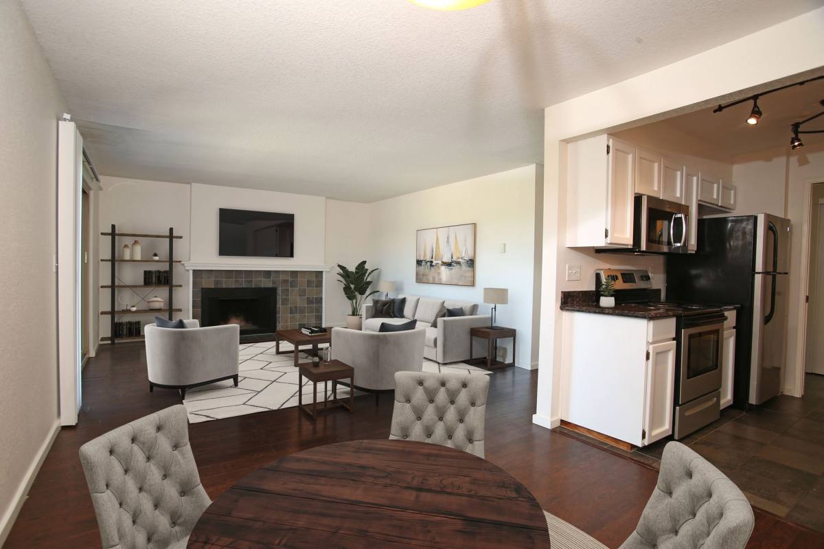 Apartment for rent at 5631 California Ave SW, Seattle, WA 98136