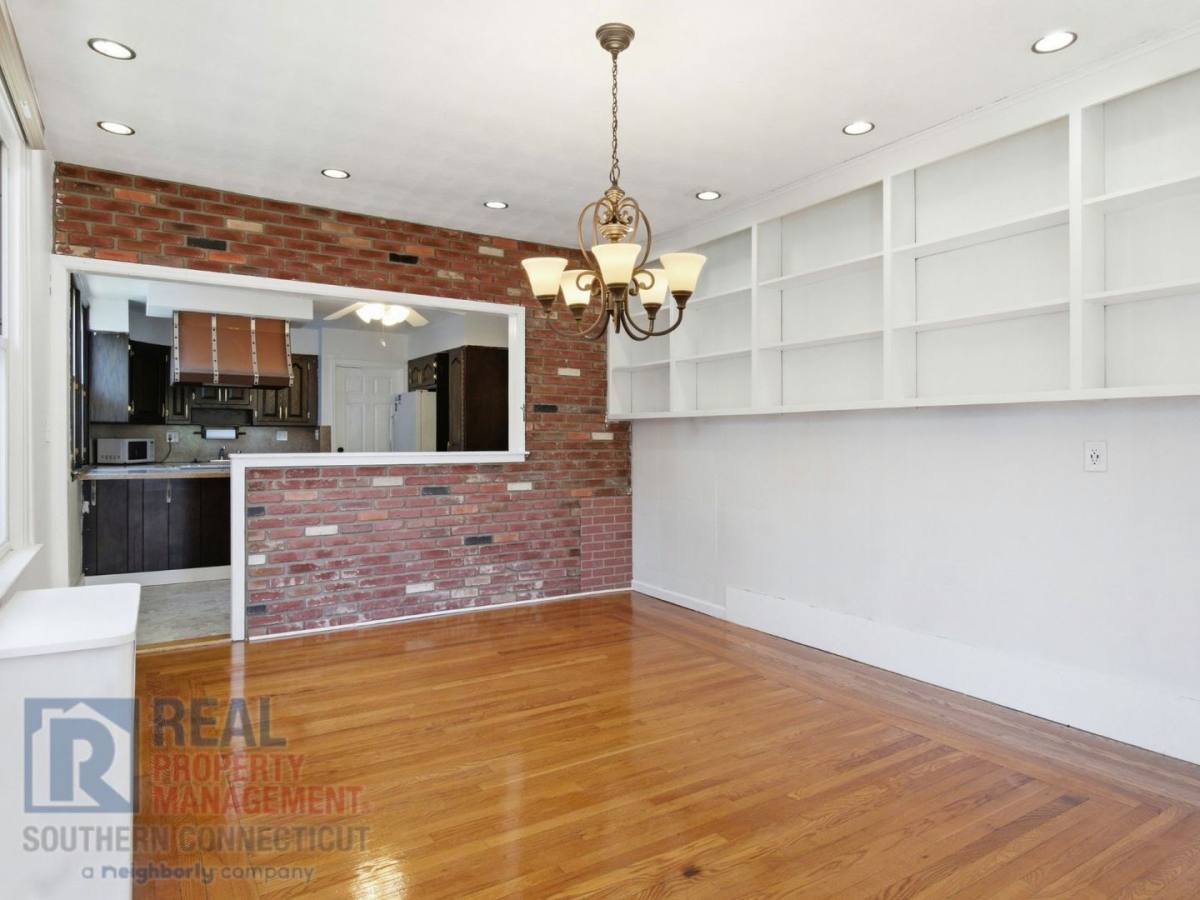 Apartment for rent at 30 Coram St, Hamden, CT 06517