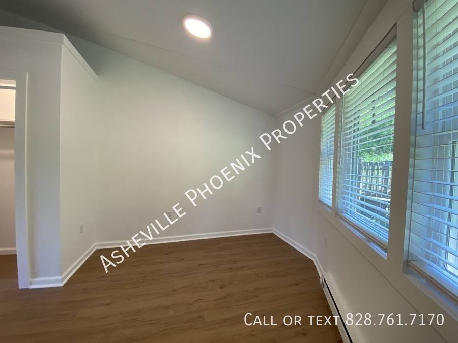 Apartment for rent at 25 Howland Rd #R 21A, Asheville, NC 28804