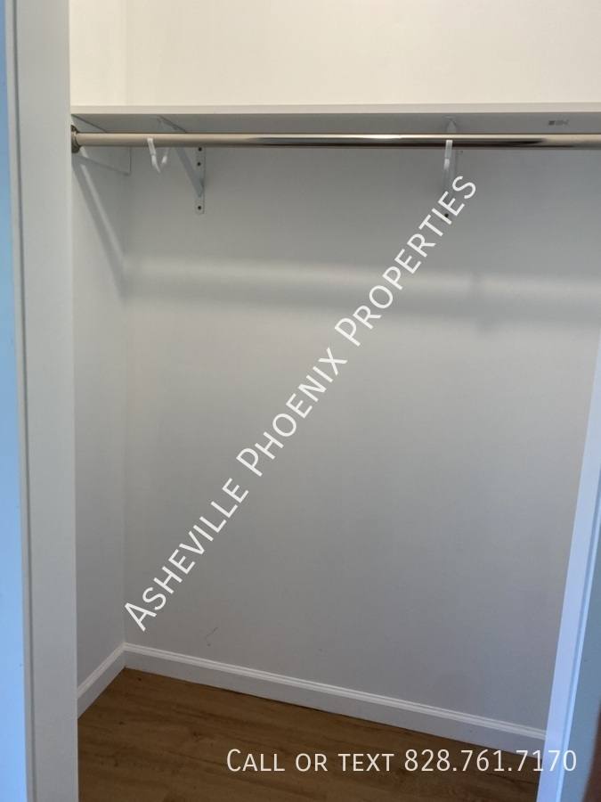 Apartment for rent at 25 Howland Rd #R 21A, Asheville, NC 28804
