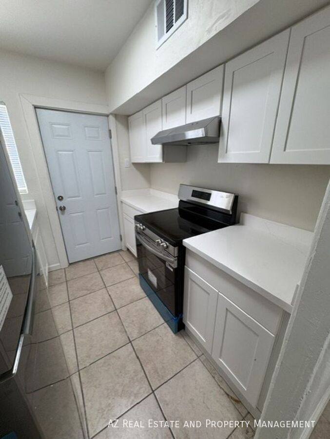 Apartment for rent at 1038 N 16th St, Phoenix, AZ 85006
