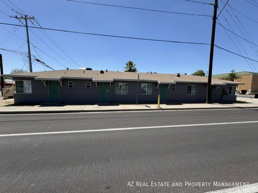 Apartment for rent at 1038 N 16th St, Phoenix, AZ 85006